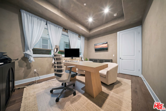 20643 W Wood Rose Court, Porter Ranch CA: https://media.crmls.org/mediaz/0dd2cd3c-d412-4b5c-a21d-56fd284bb981.jpg