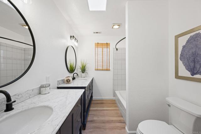 Detail Gallery Image 23 of 61 For 330 Skyline, Vista,  CA 92084 - 5 Beds | 4 Baths