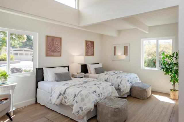 2842 Greer Road, Palo Alto CA: https://media.crmls.org/mediaz/0dd5c397-ec23-455f-8f80-aba5fe47db61.jpg