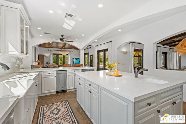 2684 Anza Trail, Palm Springs CA: https://media.crmls.org/mediaz/0dd64206-bed0-4f63-8bbb-4ccbf96d1043.jpg