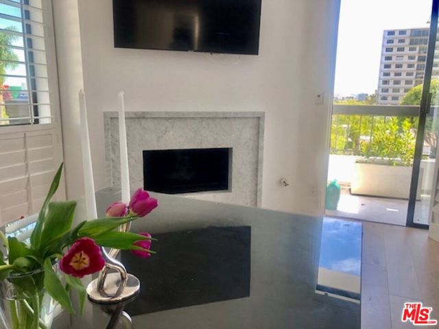9033 VISTA GRANDE Street, West Hollywood CA: https://media.crmls.org/mediaz/0dd71cfb-62e3-41b4-83a5-a7e9c5df71a2.jpg