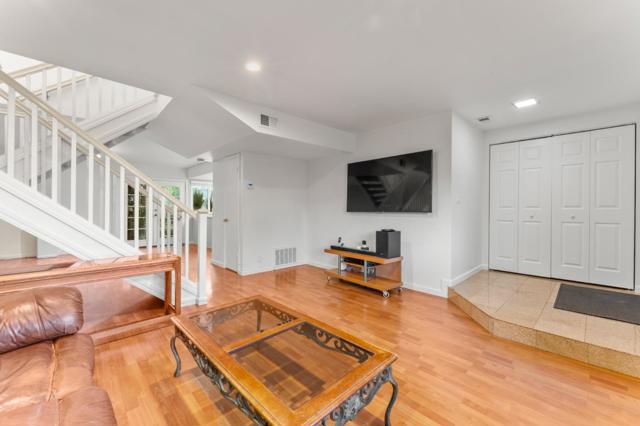 7108 Coral Gables Circle, San Jose CA: https://media.crmls.org/mediaz/0dd804c0-a20f-42cf-b7dc-dea99561ecdb.jpg