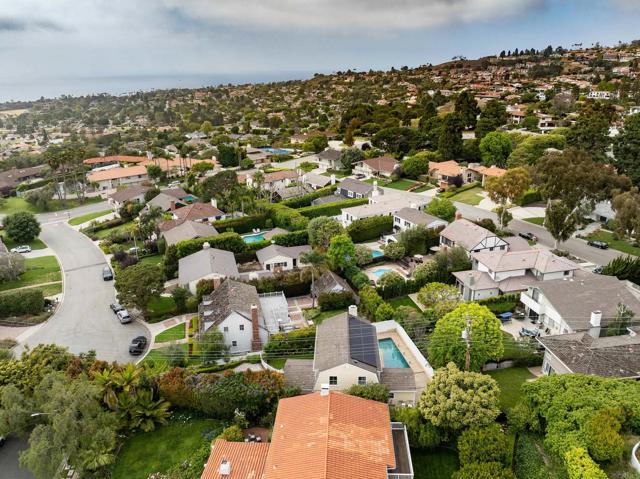 3024 Via Rivera, Palos Verdes Estates, California 90274, 3 Bedrooms Bedrooms, ,2 BathroomsBathrooms,Residential,For Sale,Via Rivera,PTP2403583