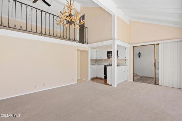3036 E Adirondack Court, Westlake Village CA: https://media.crmls.org/mediaz/0dd8948d-aeb3-44b6-8a8d-68d0dc611e49.jpg