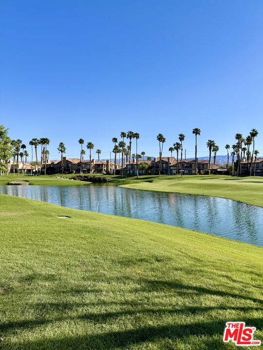 38306 Gazania Circle, Palm Desert CA: https://media.crmls.org/mediaz/0dd985ea-2029-4cbe-bfe8-d210a316424e.jpg
