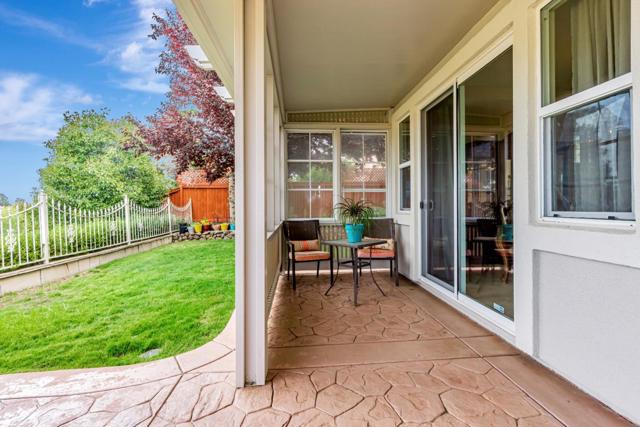 2852 Spanish Bay Drive, Brentwood CA: https://media.crmls.org/mediaz/0dd99889-d40c-46fb-ae42-d6e2168a8696.jpg