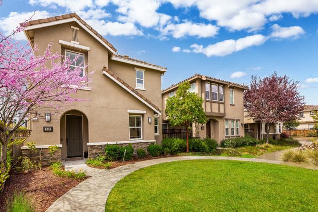 850 Maple Place, East Palo Alto CA: https://media.crmls.org/mediaz/0dda0ea5-5cad-4412-9127-e27ab68045a6.jpg