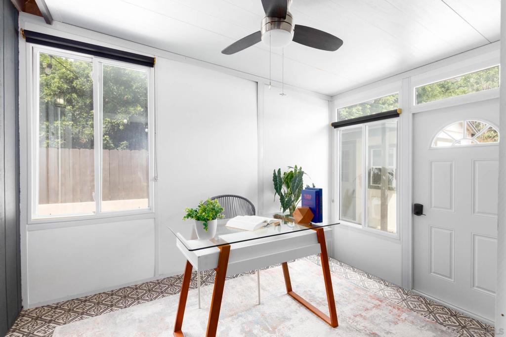 1880 Catalina Blvd - photo 4