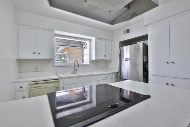 5847 Blossom Avenue, San Jose CA: https://media.crmls.org/mediaz/0ddce962-d6b6-4404-8ac7-6c84b544c67a.jpg