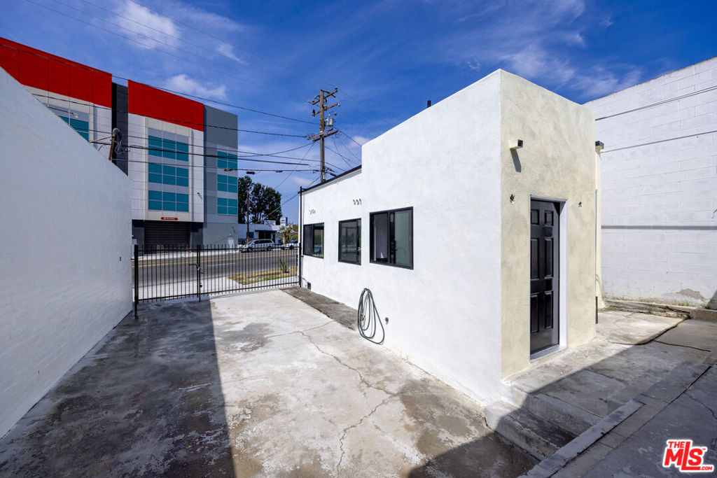 MLS #26874945 image #17