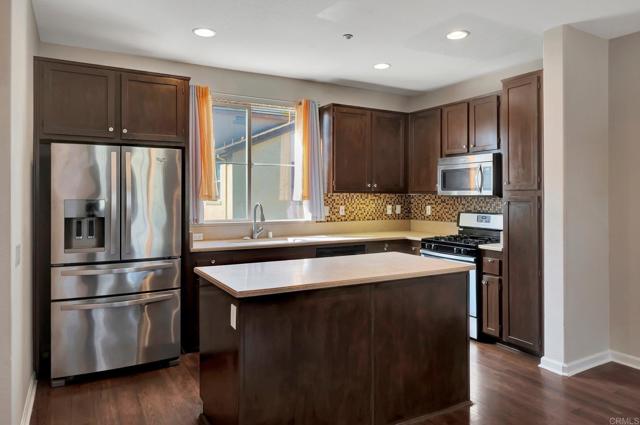 Image 12 of 54 For 2723 Apricot Ct