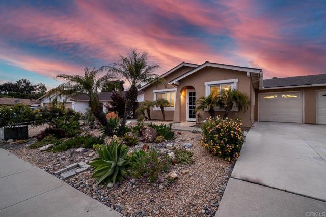 Detail Gallery Image 1 of 1 For 372 San Dimas Ave, Oceanside,  CA 92057 - 2 Beds | 2 Baths