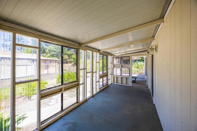 18218 Paradise Mountain Rd, Valley Center CA: https://media.crmls.org/mediaz/0de38e7b-450d-40c2-b383-842d6f034deb.jpg