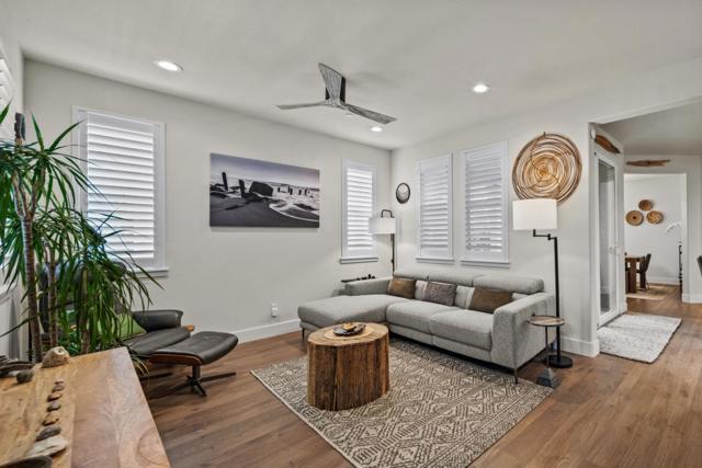 18938 Kilpatrick Lane,  CA: https://media.crmls.org/mediaz/0de3da92-d3de-4922-bb58-86a749e055c0.jpg