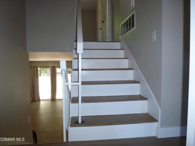 1283 Ramona Drive, Newbury Park CA: https://media.crmls.org/mediaz/0de3fd97-84c3-4a43-8eff-d6e92aabb21f.jpg