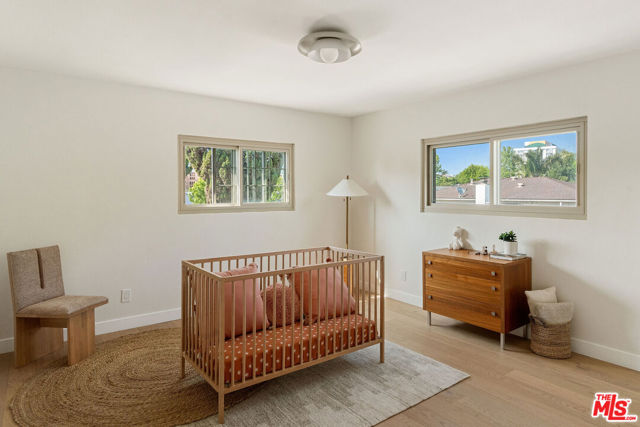 7248 W 88th Place, Los Angeles CA: https://media.crmls.org/mediaz/0de8bcc2-ee09-4d33-af6d-f87bef3489bb.jpg
