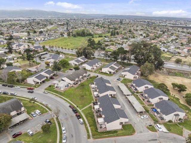 918 Acosta Plaza, Salinas CA: https://media.crmls.org/mediaz/0de9751d-87ea-461c-868e-033ab7607019.jpg