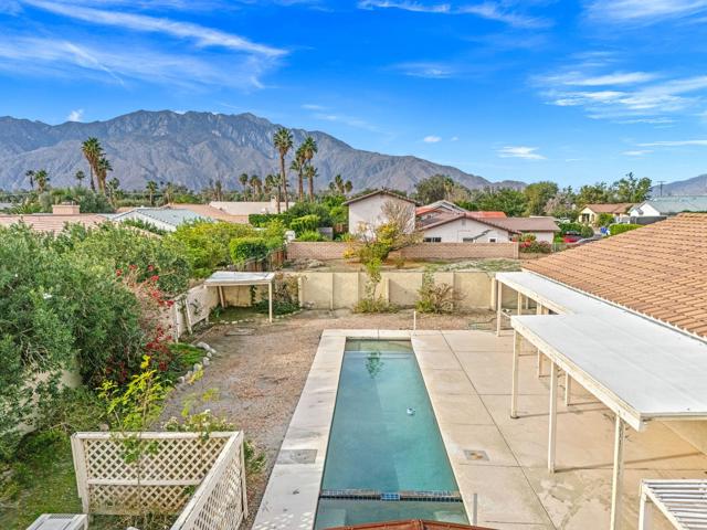 67185 Ontina Road, Cathedral City CA: https://media.crmls.org/mediaz/0de9d965-a276-4878-b4cd-1fa9872f2615.jpg