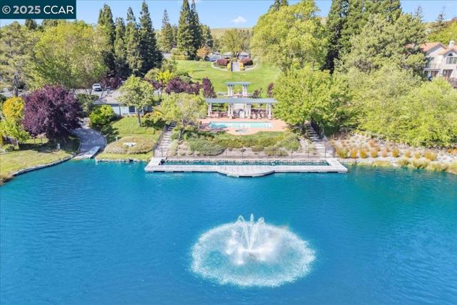 771 Lakemont PL, San Ramon CA: https://media.crmls.org/mediaz/0dea7ead-b8f4-4d62-8a9c-919a8692bf49.jpg