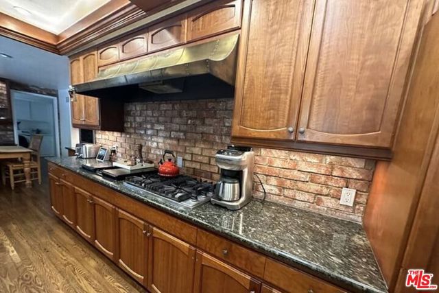 Drew Fenton | 1456 Roscomare Road Los Angeles CA | MLS: 7527117 Drew Fenton | 1456 Roscomare Road Los Angeles CA | MLS: 7527117