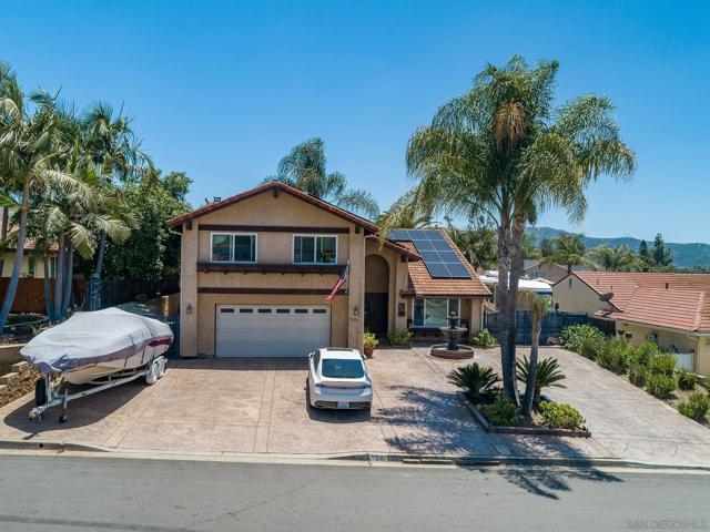 14229 Jennings Vista Way, Lakeside CA: https://media.crmls.org/mediaz/0decd8cd-9e17-43f7-b291-70bce76b49f8.jpg
