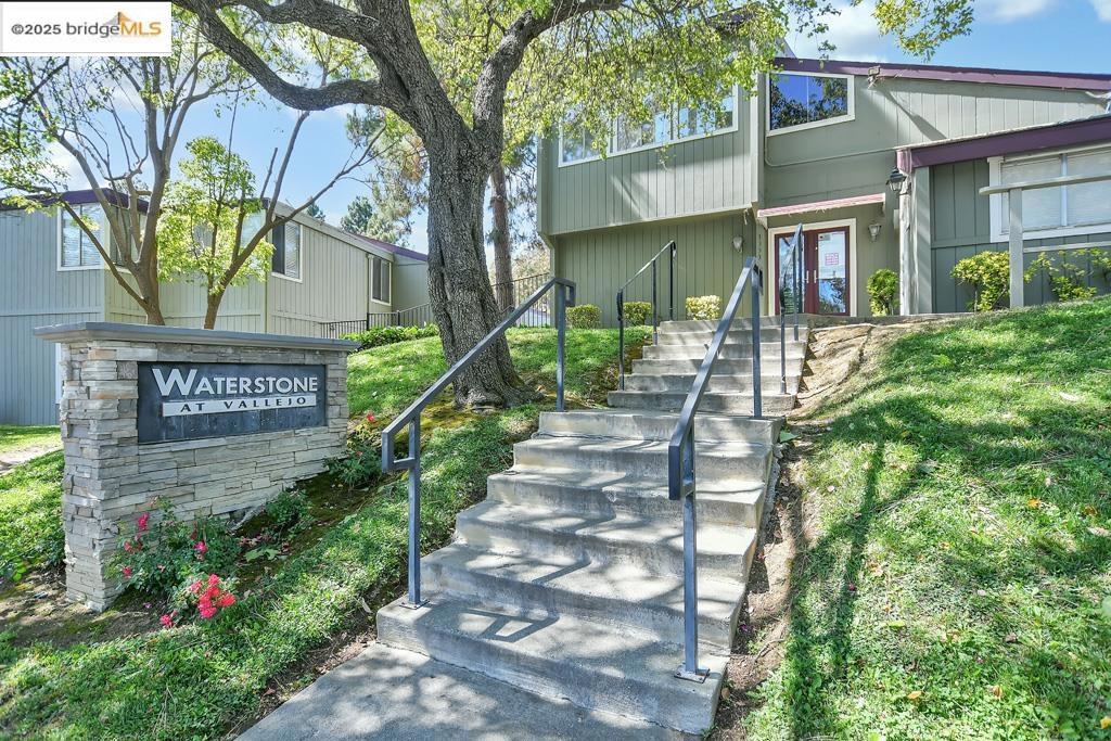 1333 N Camino Alto #249