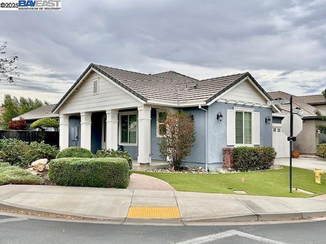 9901 Pyramid Way
