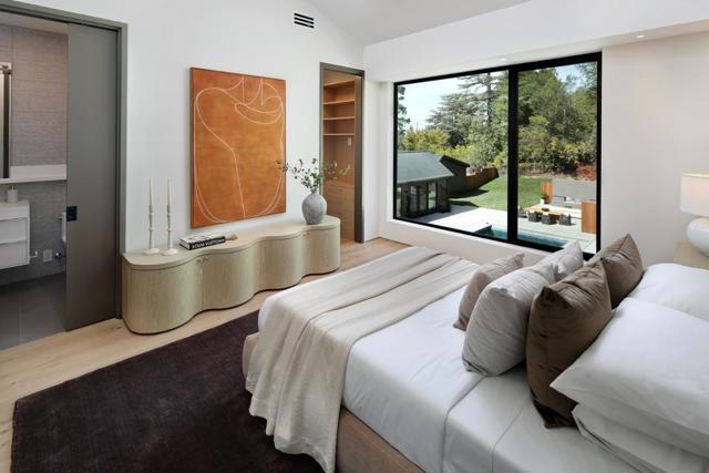 235 Harcross Road, Woodside CA: https://media.crmls.org/mediaz/0df0dff9-2479-4b08-be1c-ebf9e8753fb3.jpg