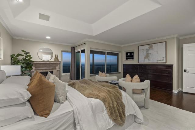 5968 Caminito De La Taza, San Diego CA: https://media.crmls.org/mediaz/0df14528-1f96-47d0-b2b6-b236937d3462.jpg