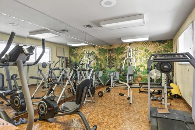 Detail Gallery Image 36 of 44 For 4700 Aurora Dr #108,  Ventura,  CA 93003 - 2 Beds | 2 Baths