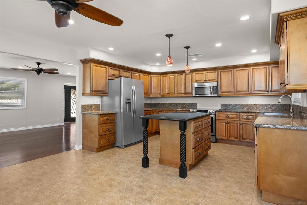 885 Eldorado Drive - photo 9