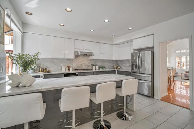 15180 Orion Rd, San Leandro CA: https://media.crmls.org/mediaz/0df21151-0b3e-464a-9cfc-19cb83be1cf9.jpg