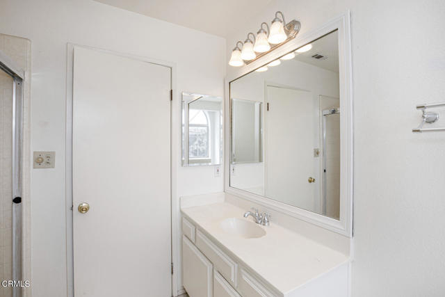 3831 E Ave T 8, Palmdale CA: https://media.crmls.org/mediaz/0df25f8e-824f-495e-bae2-dde52521c963.jpg