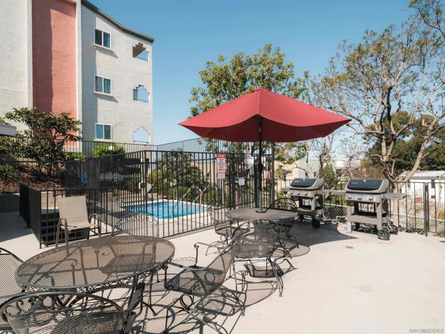 3760 Florida St, San Diego CA: https://media.crmls.org/mediaz/0df3109b-1395-4ba2-856b-de4231037606.jpg