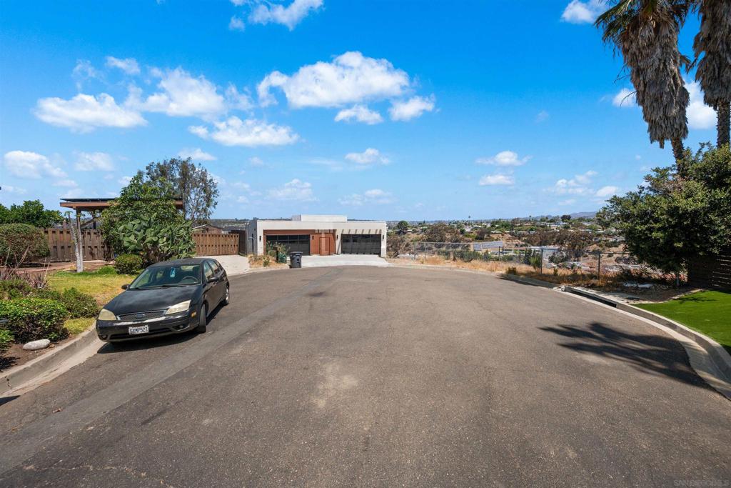 5665 Toyon Rd - photo 19