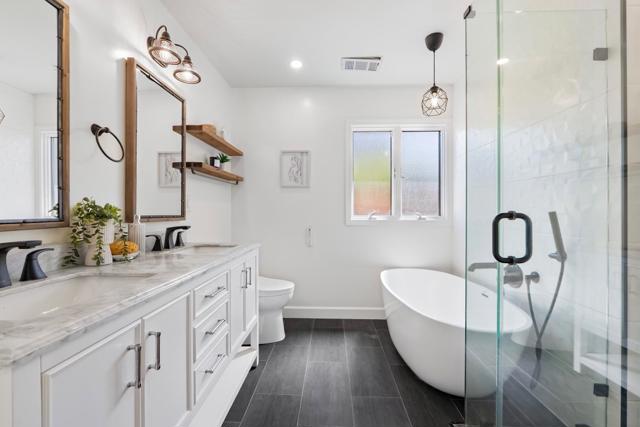 4118 Norris Road, Fremont CA: https://media.crmls.org/mediaz/0df5993f-8b1f-4942-afd0-8bbf2c605626.jpg