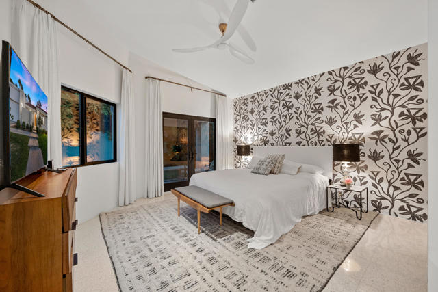 75465 Montecito Drive, Indian Wells CA: https://media.crmls.org/mediaz/0df69004-e8e0-4188-914d-2bfc685868b9.jpg