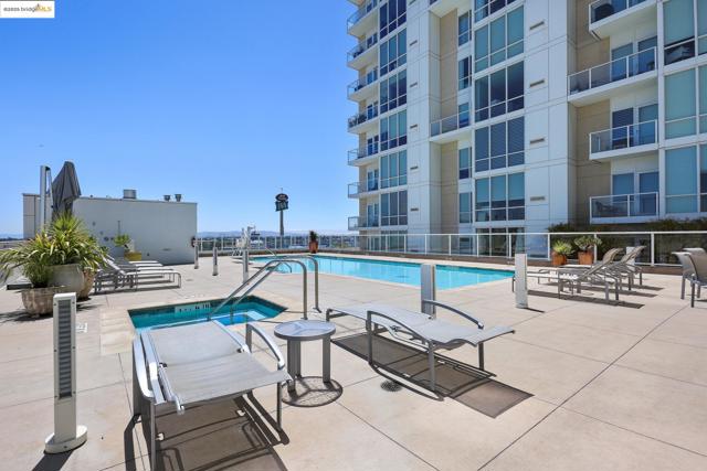 222 Broadway, Oakland CA: https://media.crmls.org/mediaz/0df78af2-ac0b-4704-9278-f3bb152a1a5d.jpg