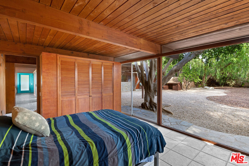 MLS #26853975 image #32