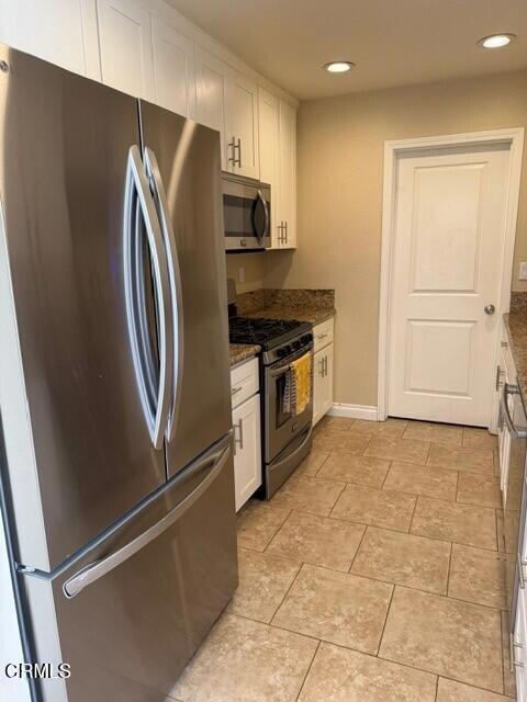 Detail Gallery Image 7 of 47 For 15006 Varsity #C,  Moorpark,  CA 93021 - 3 Beds | 2 Baths