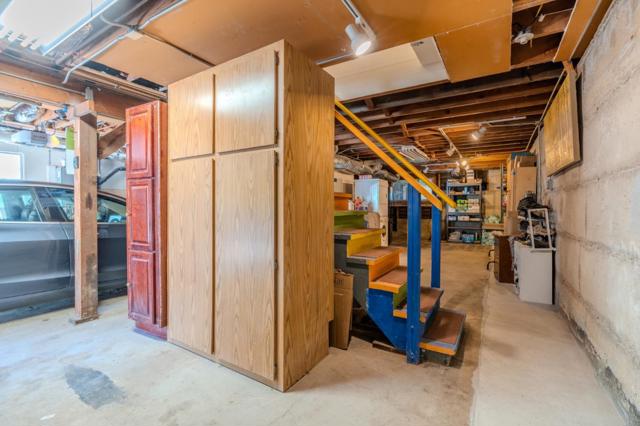 1327 Crespi Drive, Pacifica CA: https://media.crmls.org/mediaz/0df8388a-5121-40b4-a14e-e68be00e3969.jpg