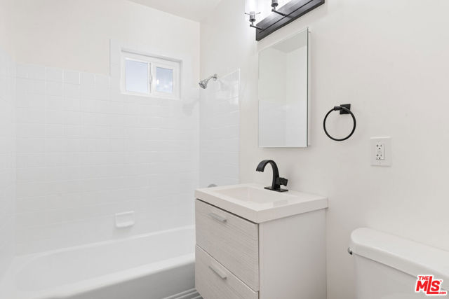 25226 Loytan Street, Torrance, California 90505, 3 Bedrooms Bedrooms, ,1 BathroomBathrooms,Residential Lease,Sold,Loytan,25581135