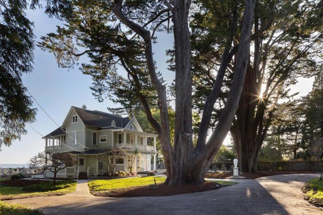 535 Highland Avenue, Santa Cruz CA: https://media.crmls.org/mediaz/0df93fa6-e478-462f-86f4-14ce91910b2f.jpg