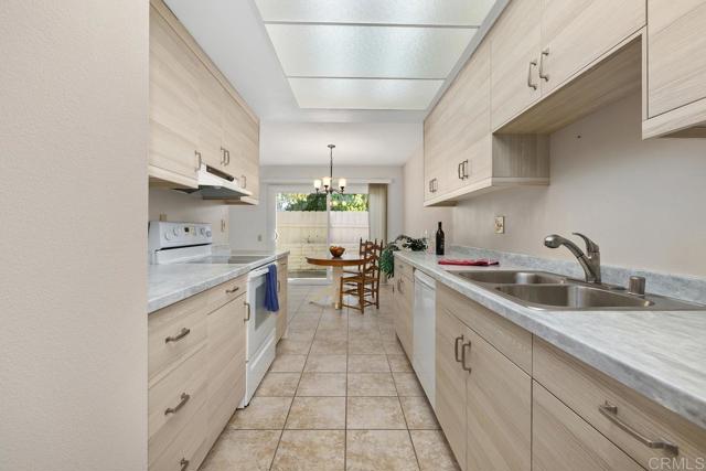 Detail Gallery Image 25 of 43 For 12389 Santiago Rd, Rancho Bernardo (San Diego),  CA 92128 - 2 Beds | 1 Baths