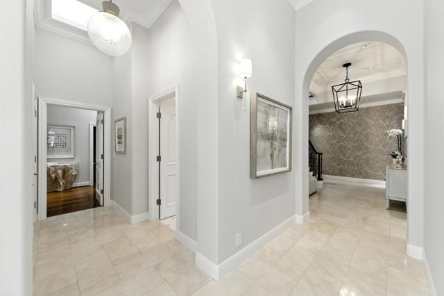 1355 Arbor Avenue, Los Altos CA: https://media.crmls.org/mediaz/0dfd1448-29ed-4eb2-bdfd-eeb4845eeecf.jpg