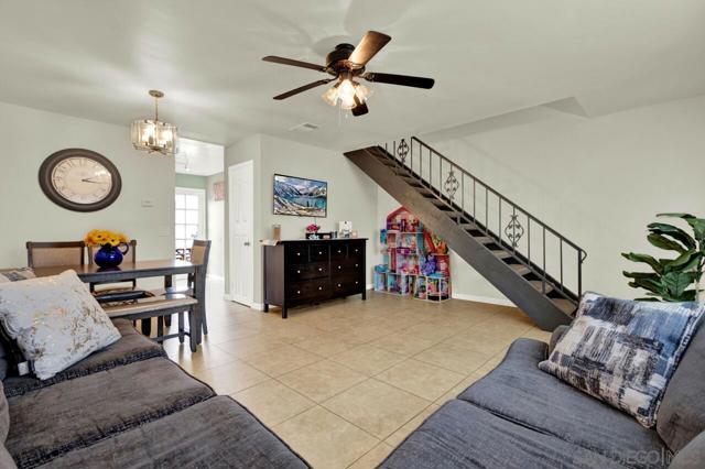 1604 Presioca St, Spring Valley, California 91977, 2 Bedrooms Bedrooms, ,1 BathroomBathrooms,Townhouse,For Sale,Presioca St,250028348SD