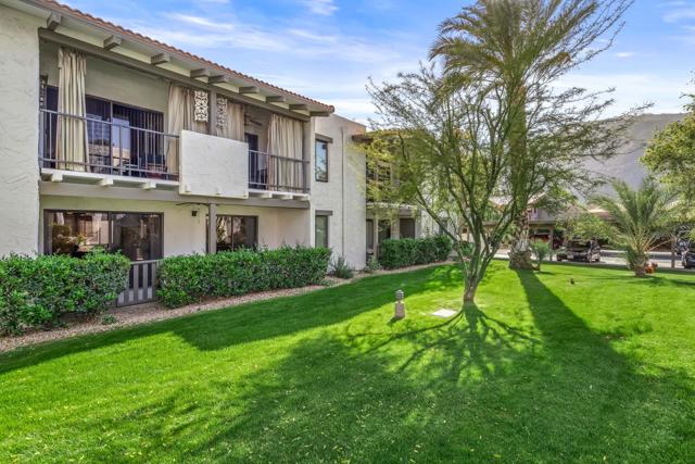 1050 E Ramon Road, Palm Springs CA: https://media.crmls.org/mediaz/0dfd7522-021e-420e-b08f-021567ecda11.jpg