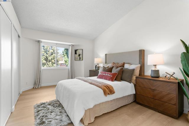 114 Hackamore Ln, Fremont CA: https://media.crmls.org/mediaz/0dfd889f-7c68-47b4-a61f-2c64f10ea932.jpg