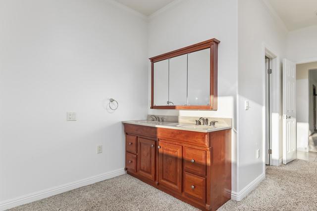 10546 VALLE VISTA RD, Lakeside CA: https://media.crmls.org/mediaz/0dfe1c04-f125-475f-9c50-69dbae35b83f.jpg