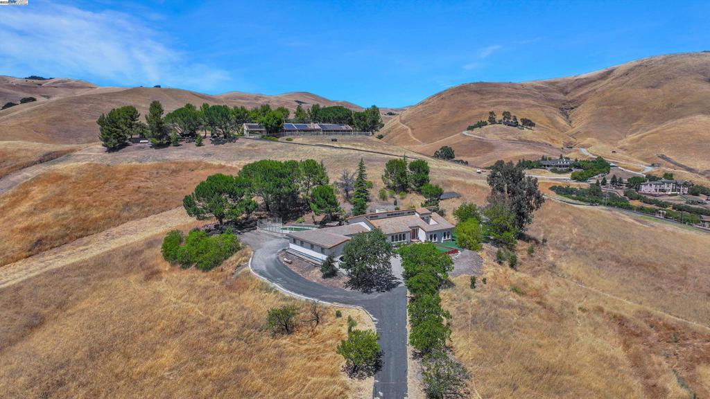 MLS #41104675 img 41